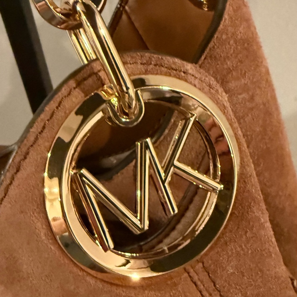 Michael Kors Brown Lillie Suede Shoulder Bag - Picture 3 of 9